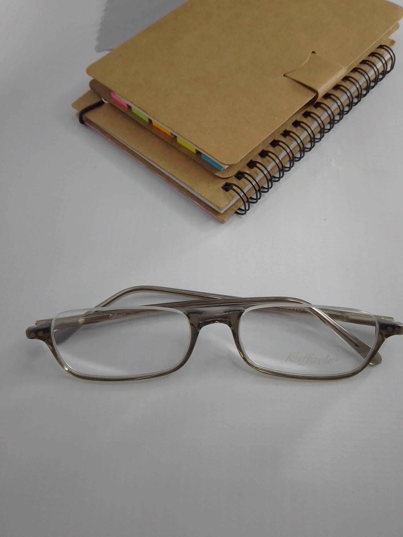 Armação de Óculos de Grau Vintage / Retro — Ex-Mostruário - Bom estado | Moda Circular & Sustentável – 2092 - Raffaele - Imagem 3