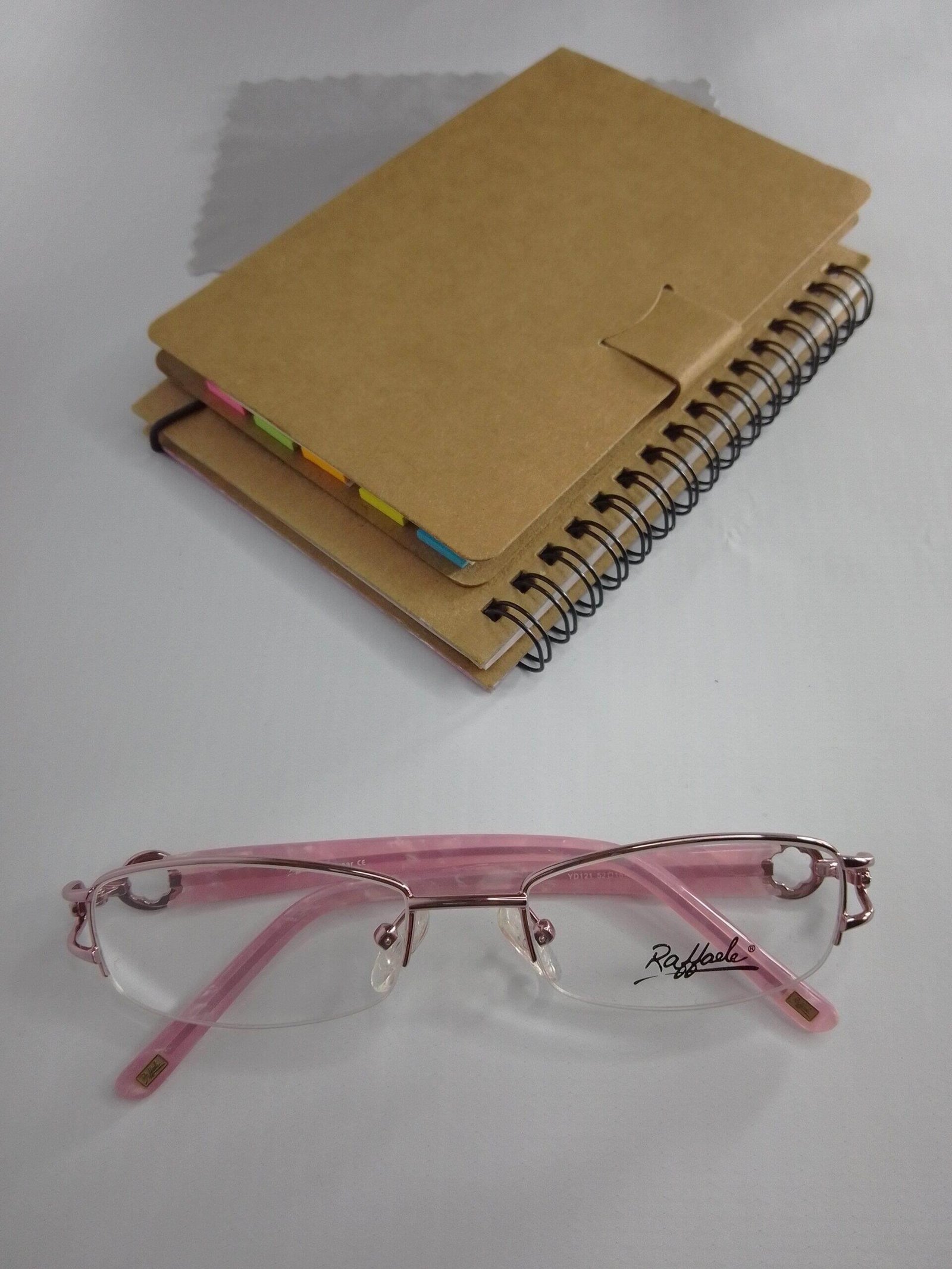 Armação de Óculos de Grau Vintage / Retro — Ex-Mostruário (Condição Impecável) | Moda Circular & Sustentável – YD121 – Raffaele - Imagem 4