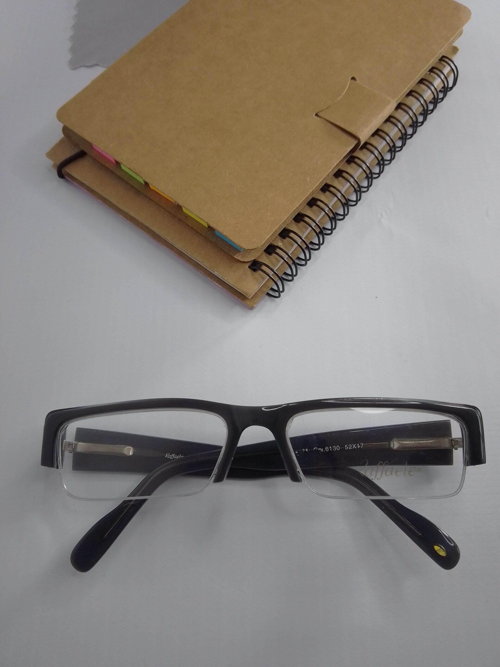 Armação de Óculos de Grau Vintage / Retro — Ex-Mostruário - Bom estado | Moda Circular & Sustentável – 6130 - Raffaele - Imagem 4